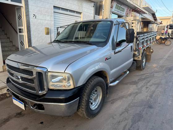 FORD F-350 2.8 TURBO INTERCOOLER DIESEL 2P MANUAL